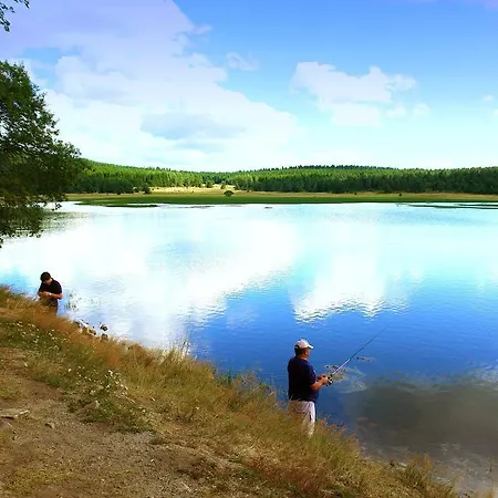 Paradis 2* Barjac (Lozere)